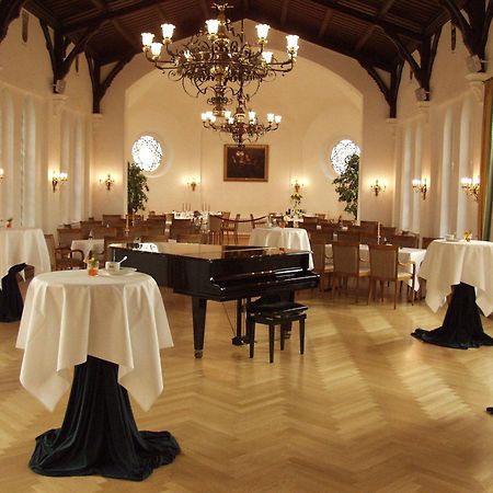 Hotel Altes Gymnasium Husum  Extérieur photo