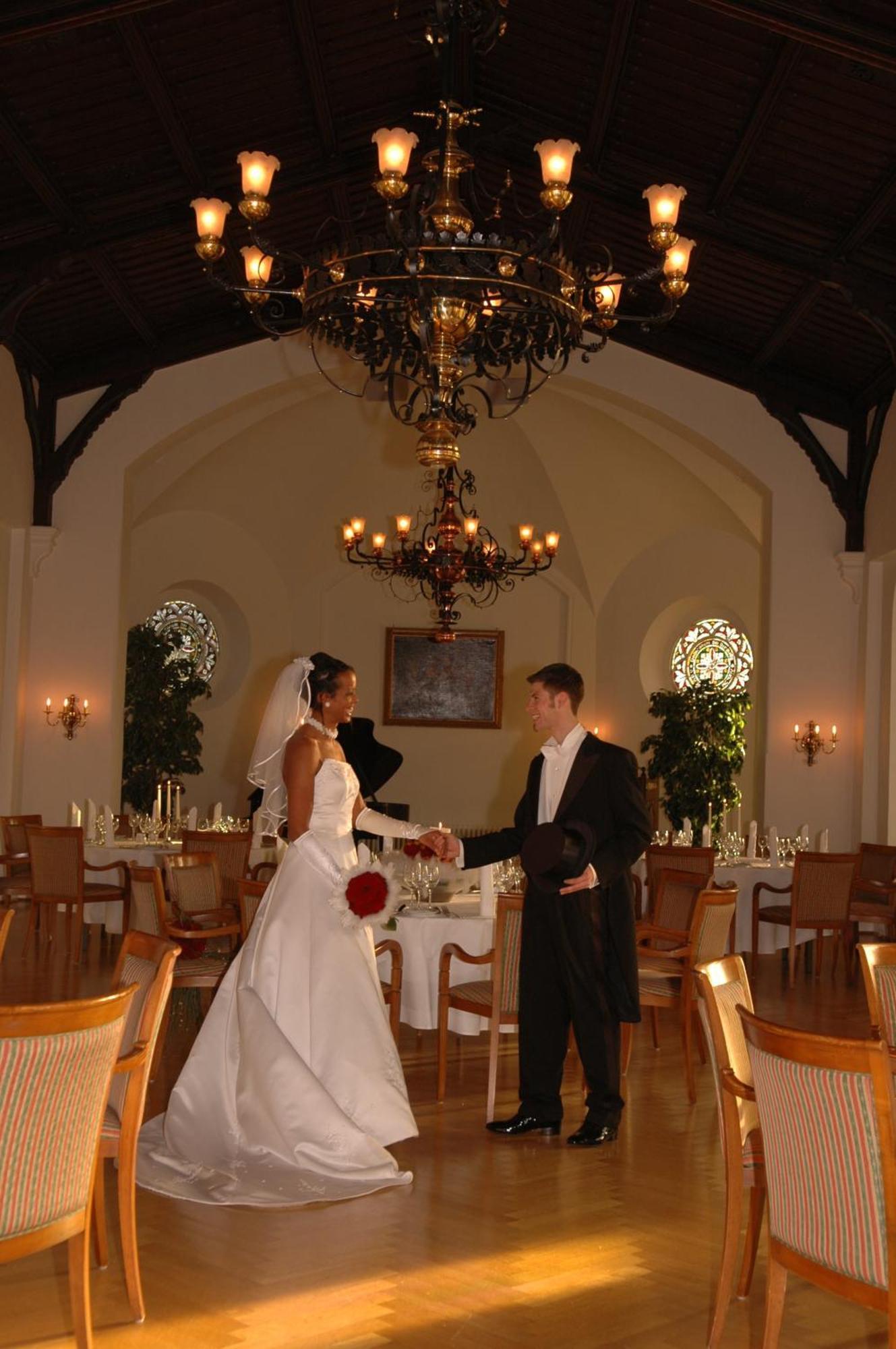 Hotel Altes Gymnasium Husum  Extérieur photo