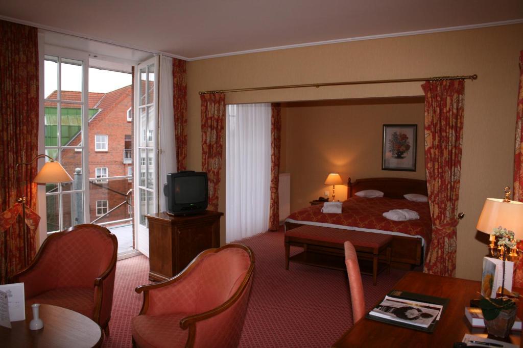 Hotel Altes Gymnasium Husum  Chambre photo